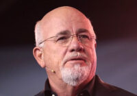 Il percorso minimalista di Dave Ramsey verso la ricchezza attraverso la finanza personale